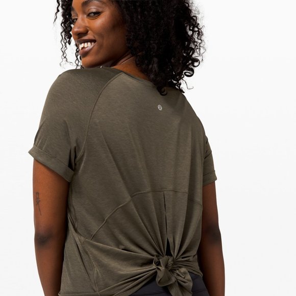 Lululemon Dark Olive Open Up Tie Back Tee size 4 - Picture 3 of 13